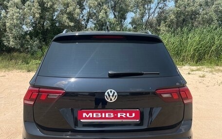 Volkswagen Tiguan II, 2017 год, 2 599 000 рублей, 4 фотография