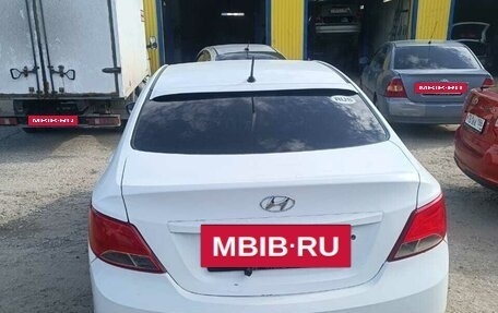 Hyundai Solaris II рестайлинг, 2014 год, 680 000 рублей, 5 фотография