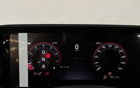 Volkswagen Tiguan, 2024 год, 5 650 000 рублей, 12 фотография