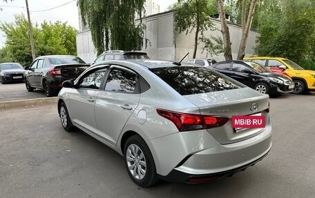Hyundai Solaris II рестайлинг, 2021 год, 1 500 000 рублей, 2 фотография