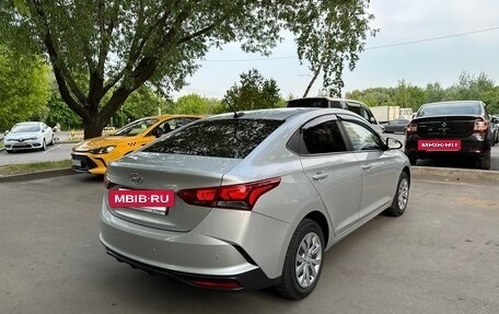 Hyundai Solaris II рестайлинг, 2021 год, 1 500 000 рублей, 6 фотография