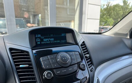 Chevrolet Orlando I, 2013 год, 1 100 000 рублей, 10 фотография