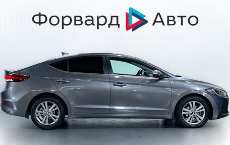 Hyundai Elantra VI рестайлинг, 2018 год, 1 600 000 рублей, 8 фотография