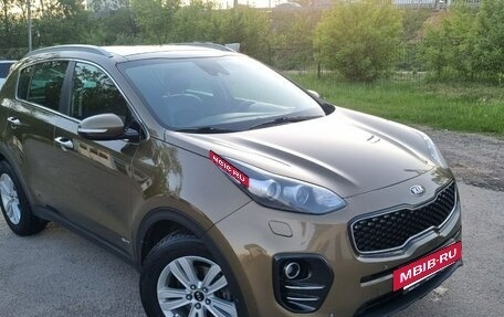 KIA Sportage IV рестайлинг, 2016 год, 2 200 000 рублей, 3 фотография