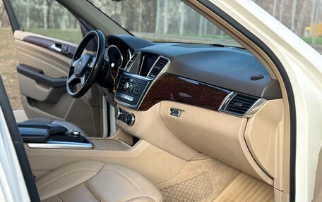 Mercedes-Benz M-Класс, 2011 год, 1 750 000 рублей, 6 фотография