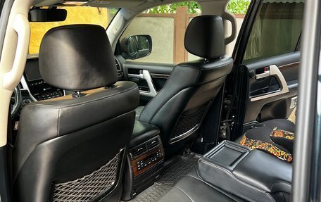 Toyota Land Cruiser 200, 2015 год, 6 150 000 рублей, 11 фотография