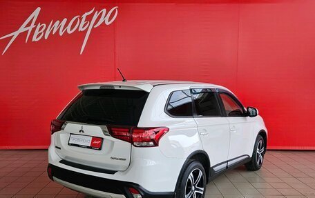Mitsubishi Outlander III рестайлинг 3, 2016 год, 1 679 000 рублей, 5 фотография