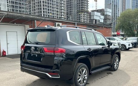 Toyota Land Cruiser, 2025 год, 12 800 000 рублей, 2 фотография