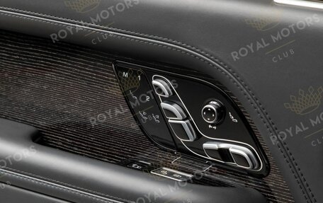 Land Rover Range Rover IV рестайлинг, 2020 год, 10 900 000 рублей, 16 фотография