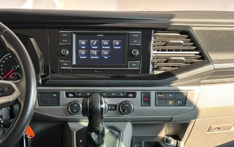 Volkswagen Caravelle T6 рестайлинг, 2021 год, 3 690 000 рублей, 14 фотография