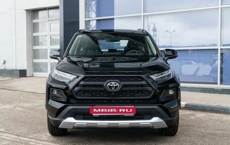 Toyota RAV4, 2025 год, 4 350 000 рублей, 2 фотография