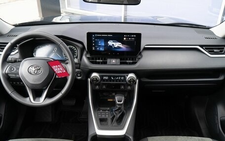 Toyota RAV4, 2025 год, 4 350 000 рублей, 12 фотография