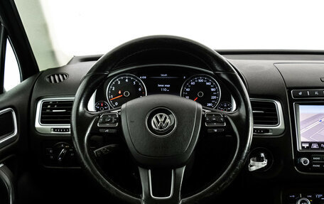 Volkswagen Touareg III, 2015 год, 2 650 000 рублей, 13 фотография