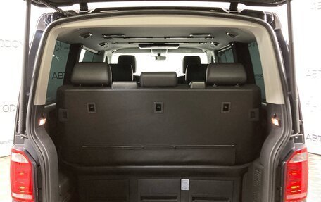 Volkswagen Multivan T6 рестайлинг, 2019 год, 4 999 900 рублей, 7 фотография