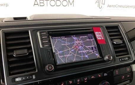 Volkswagen Multivan T6 рестайлинг, 2019 год, 4 999 900 рублей, 22 фотография