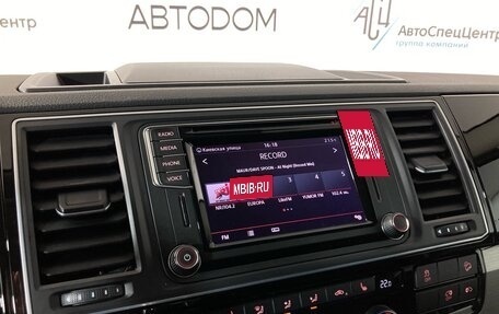 Volkswagen Multivan T6 рестайлинг, 2019 год, 4 999 900 рублей, 21 фотография