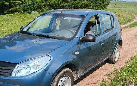 Renault Sandero I, 2013 год, 465 863 рублей, 2 фотография