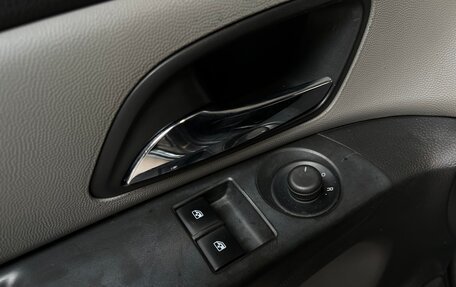 Chevrolet Cruze II, 2013 год, 820 000 рублей, 17 фотография