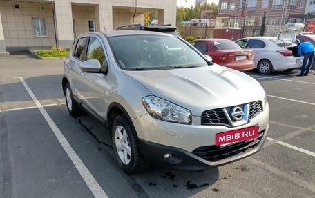 Nissan Qashqai, 2010 год, 985 000 рублей, 2 фотография
