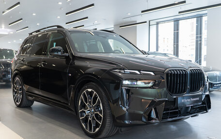 BMW X7, 2024 год, 16 000 000 рублей, 3 фотография