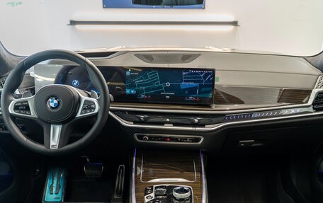 BMW X7, 2024 год, 16 000 000 рублей, 10 фотография