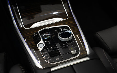 BMW X7, 2024 год, 16 000 000 рублей, 29 фотография