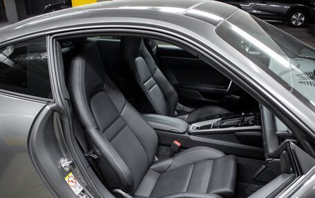 Porsche 911, 2020 год, 15 000 000 рублей, 17 фотография