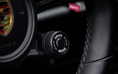 Porsche 911, 2020 год, 15 000 000 рублей, 29 фотография