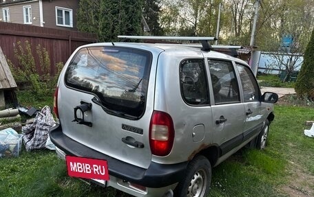 Chevrolet Niva I рестайлинг, 2003 год, 99 990 рублей, 5 фотография