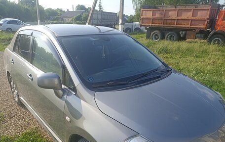 Nissan Tiida, 2011 год, 750 000 рублей, 3 фотография