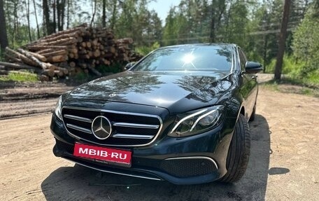 Mercedes-Benz E-Класс, 2019 год, 3 299 000 рублей, 1 фотография