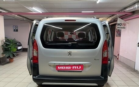 Peugeot Partner II рестайлинг 2, 2011 год, 575 000 рублей, 5 фотография