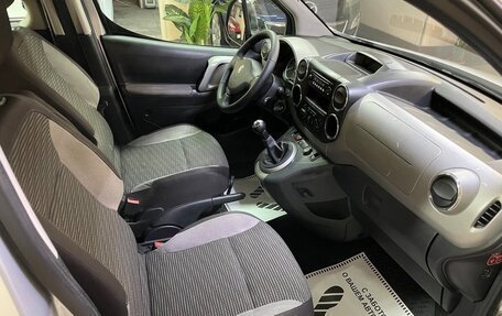 Peugeot Partner II рестайлинг 2, 2011 год, 575 000 рублей, 10 фотография