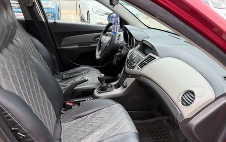 Chevrolet Cruze II, 2011 год, 535 000 рублей, 11 фотография