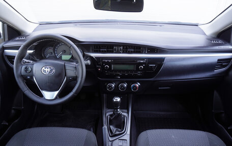 Toyota Corolla, 2014 год, 1 270 000 рублей, 11 фотография