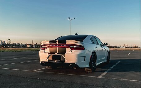 Dodge Charger, 2018 год, 7 700 000 рублей, 4 фотография