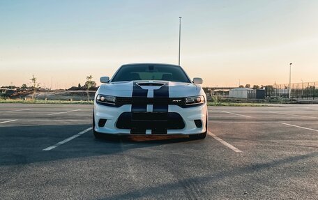 Dodge Charger, 2018 год, 7 700 000 рублей, 3 фотография