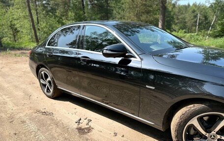 Mercedes-Benz E-Класс, 2019 год, 3 299 000 рублей, 5 фотография