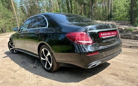 Mercedes-Benz E-Класс, 2019 год, 3 299 000 рублей, 6 фотография