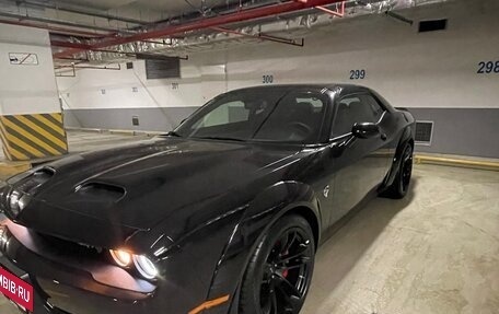 Dodge Challenger III рестайлинг 2, 2022 год, 11 000 000 рублей, 2 фотография