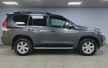 Toyota Land Cruiser Prado 150 рестайлинг 2, 2012 год, 3 003 000 рублей, 4 фотография