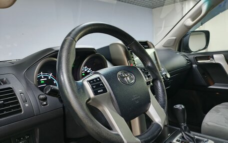 Toyota Land Cruiser Prado 150 рестайлинг 2, 2012 год, 3 003 000 рублей, 16 фотография