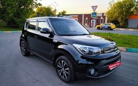 KIA Soul II рестайлинг, 2017 год, 1 550 000 рублей, 2 фотография