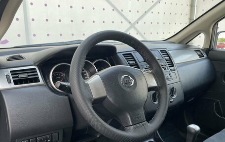 Nissan Tiida, 2010 год, 655 000 рублей, 15 фотография