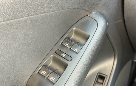 Volkswagen Jetta VI, 2012 год, 975 000 рублей, 14 фотография