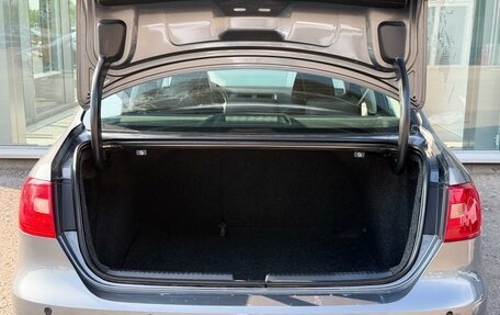 Volkswagen Jetta VI, 2012 год, 975 000 рублей, 19 фотография