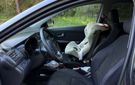 KIA Rio III рестайлинг, 2012 год, 850 000 рублей, 10 фотография