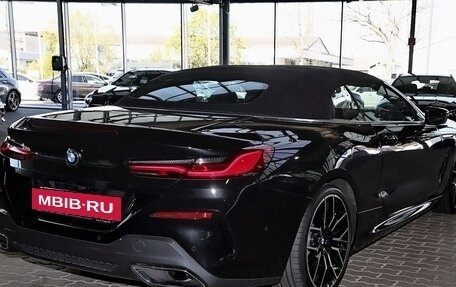 BMW 8 серия, 2025 год, 13 200 000 рублей, 3 фотография