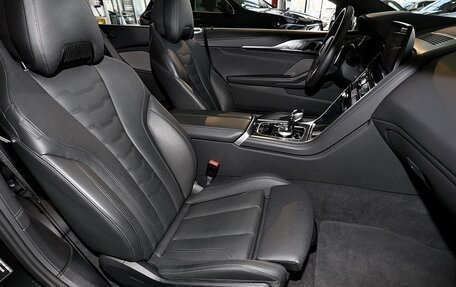BMW 8 серия, 2025 год, 13 200 000 рублей, 11 фотография