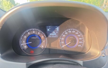 Hyundai Solaris II рестайлинг, 2015 год, 845 000 рублей, 14 фотография